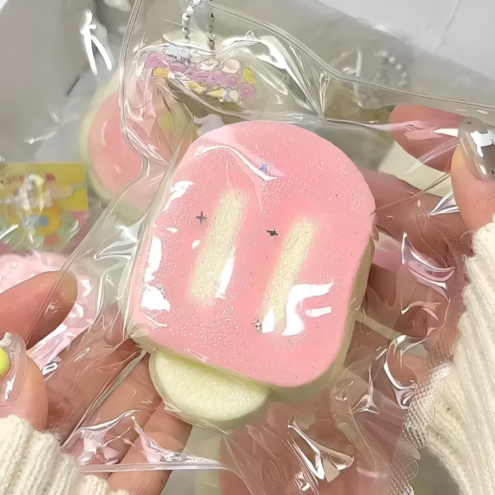 Amazon | [AOKOWN]水感スクイーズ ケーキ おもちゃ【ぷにぷに感触/超